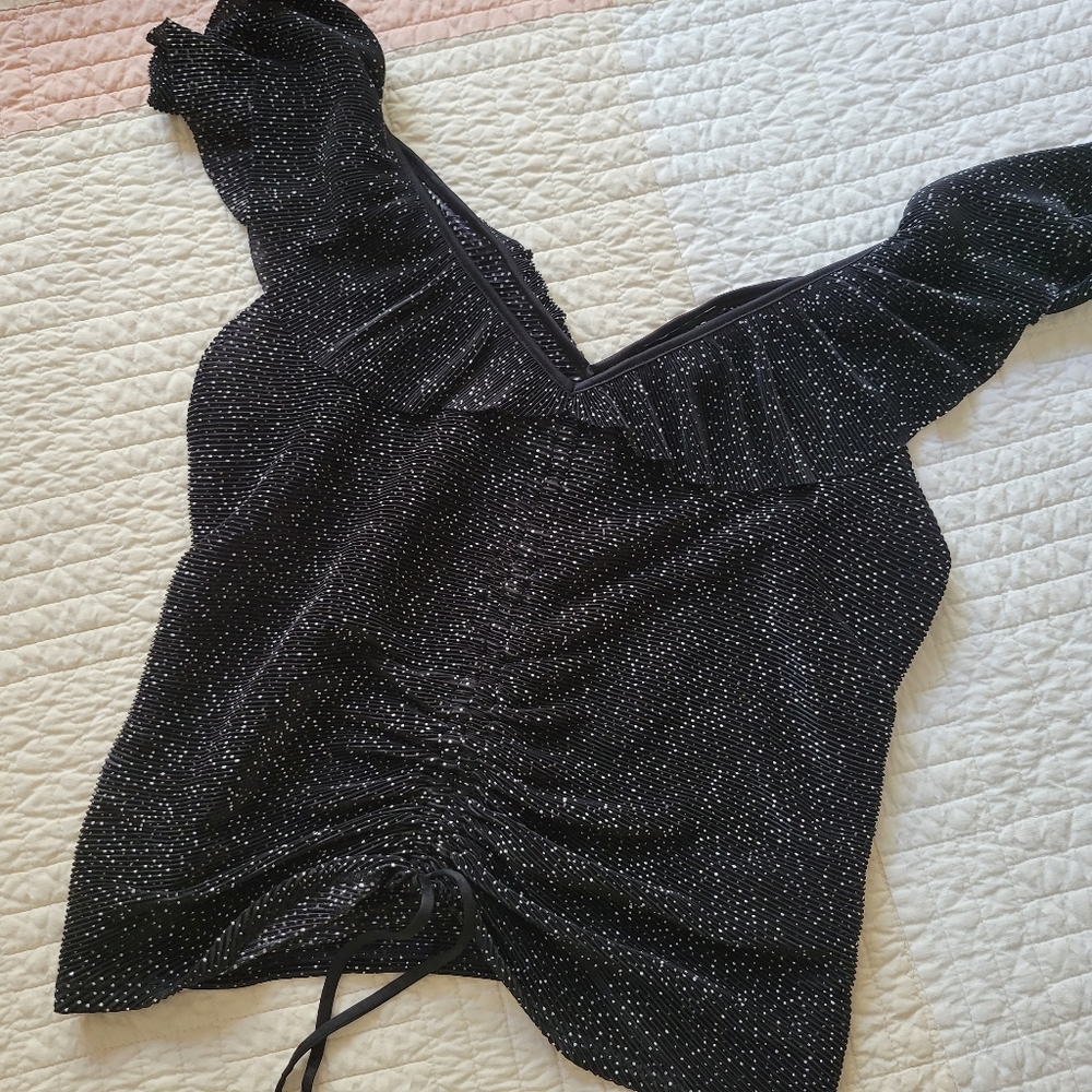 Express (NWT) Cropped Polka Dot Black and White Top
